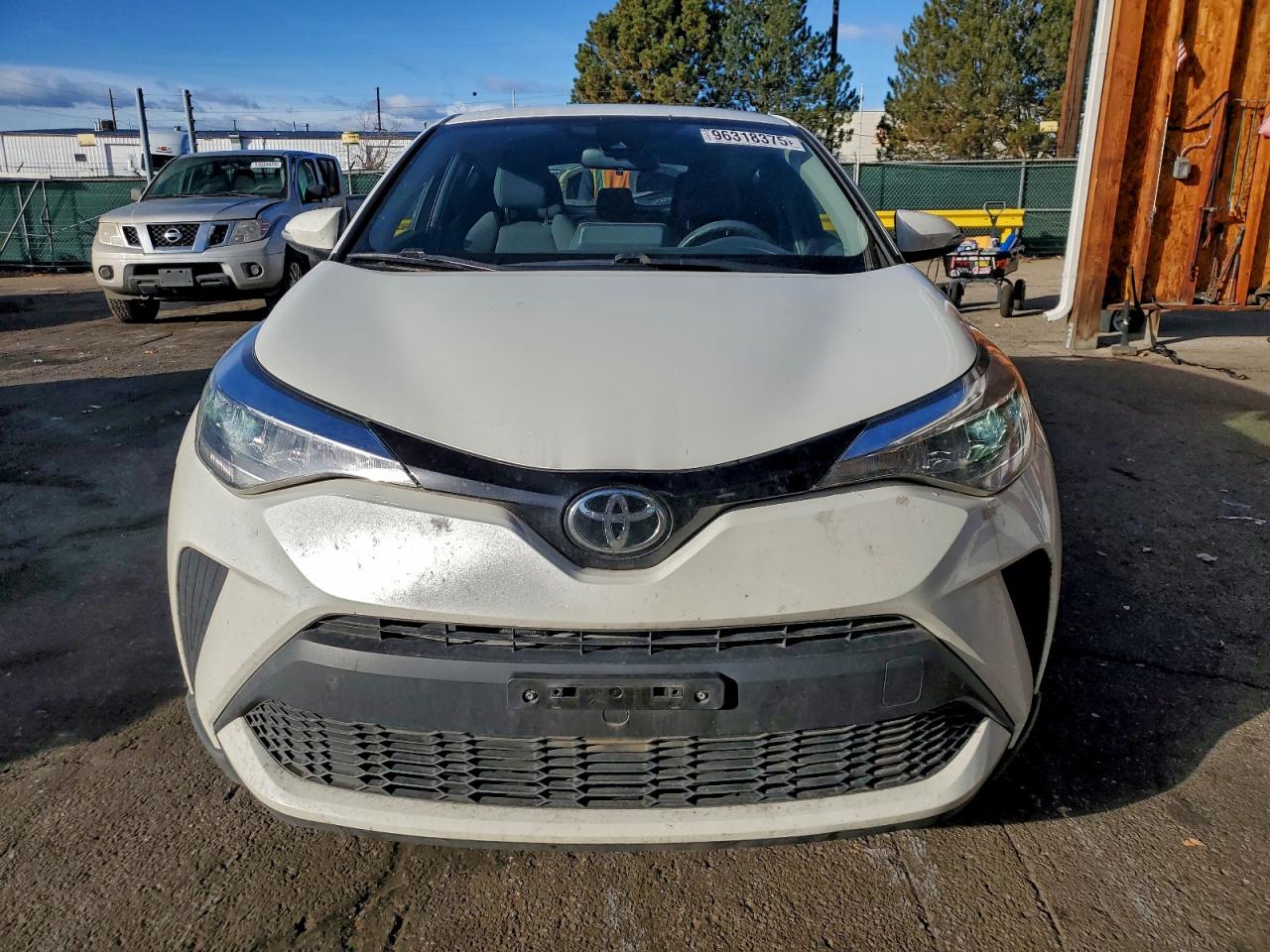 Toyota C-HR Xle Image 2