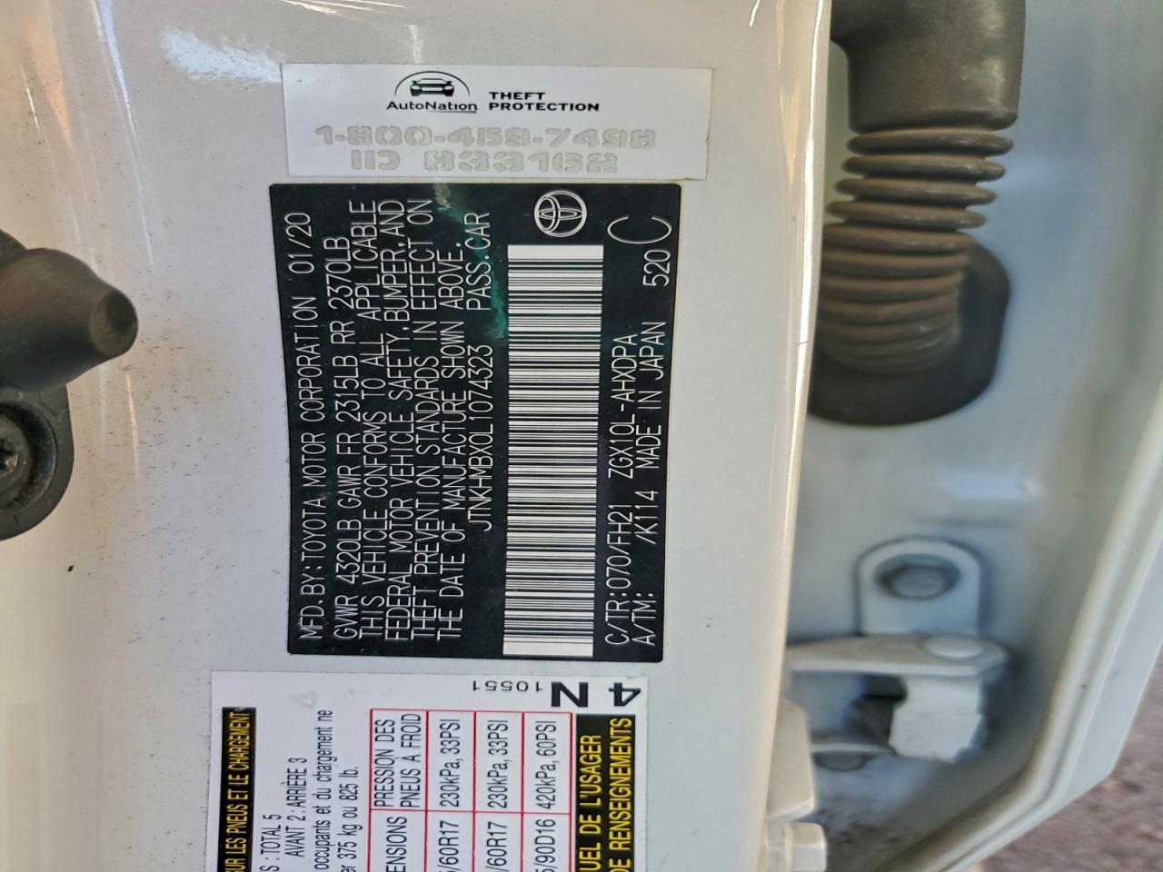 Toyota C-HR Xle Image 4