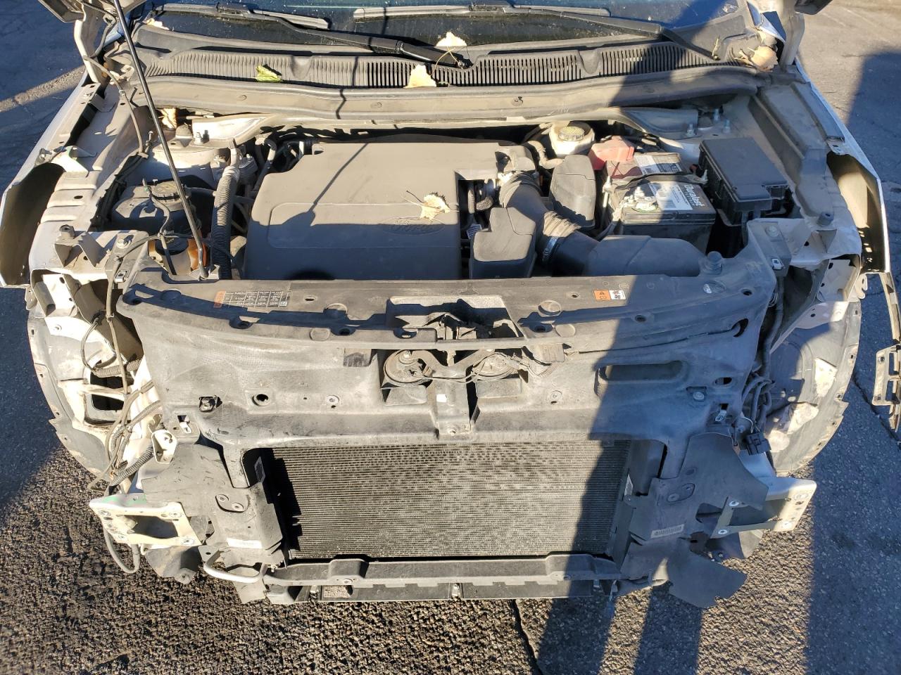 Ford Explorer Limited Image 5