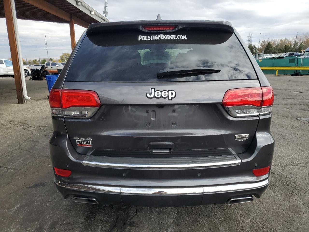 Jeep Grand Cherokee Summit Image 13