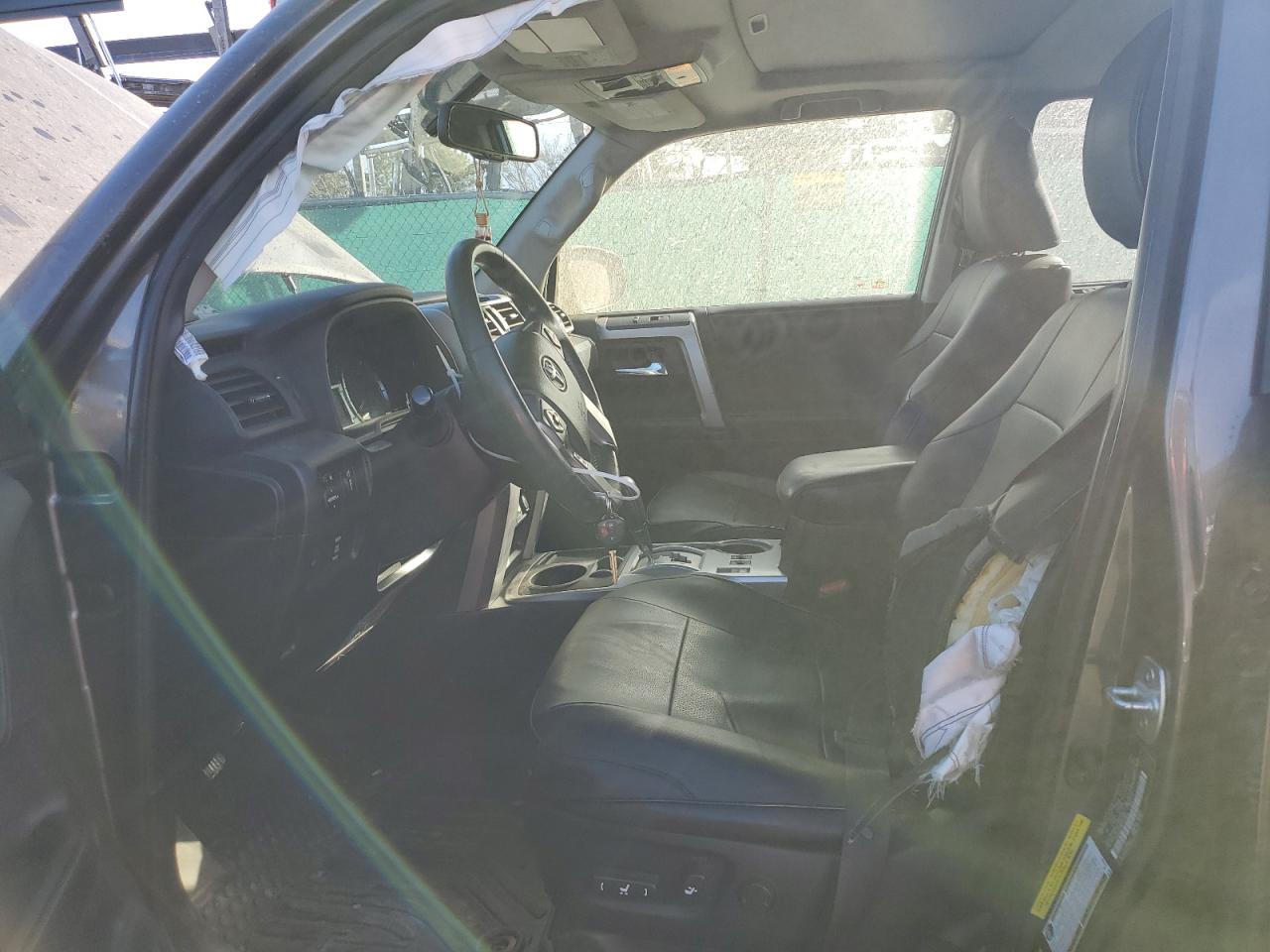 Toyota 4Runner Sr5 Image 7