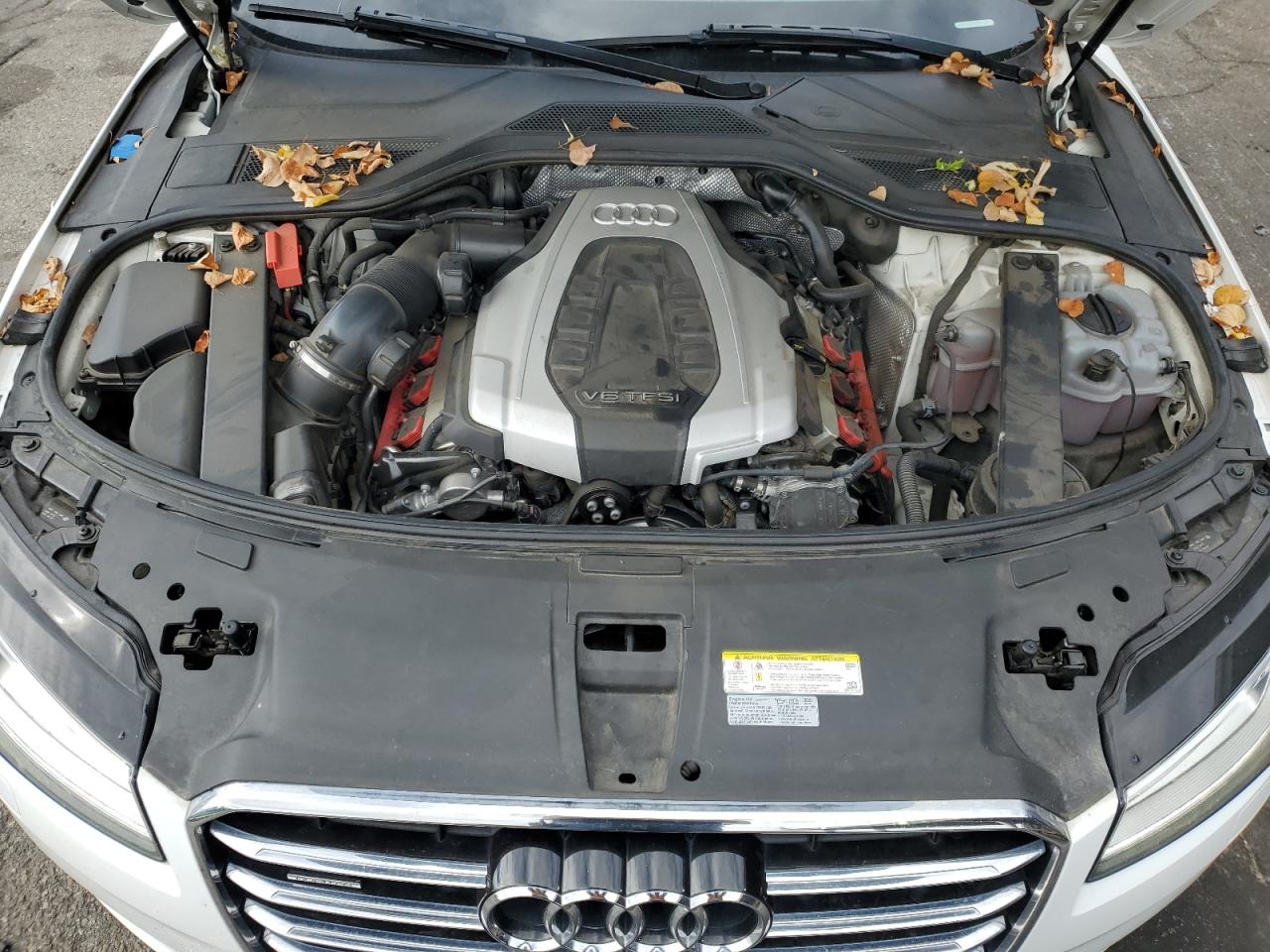 Audi A8 L Quattro Image 8