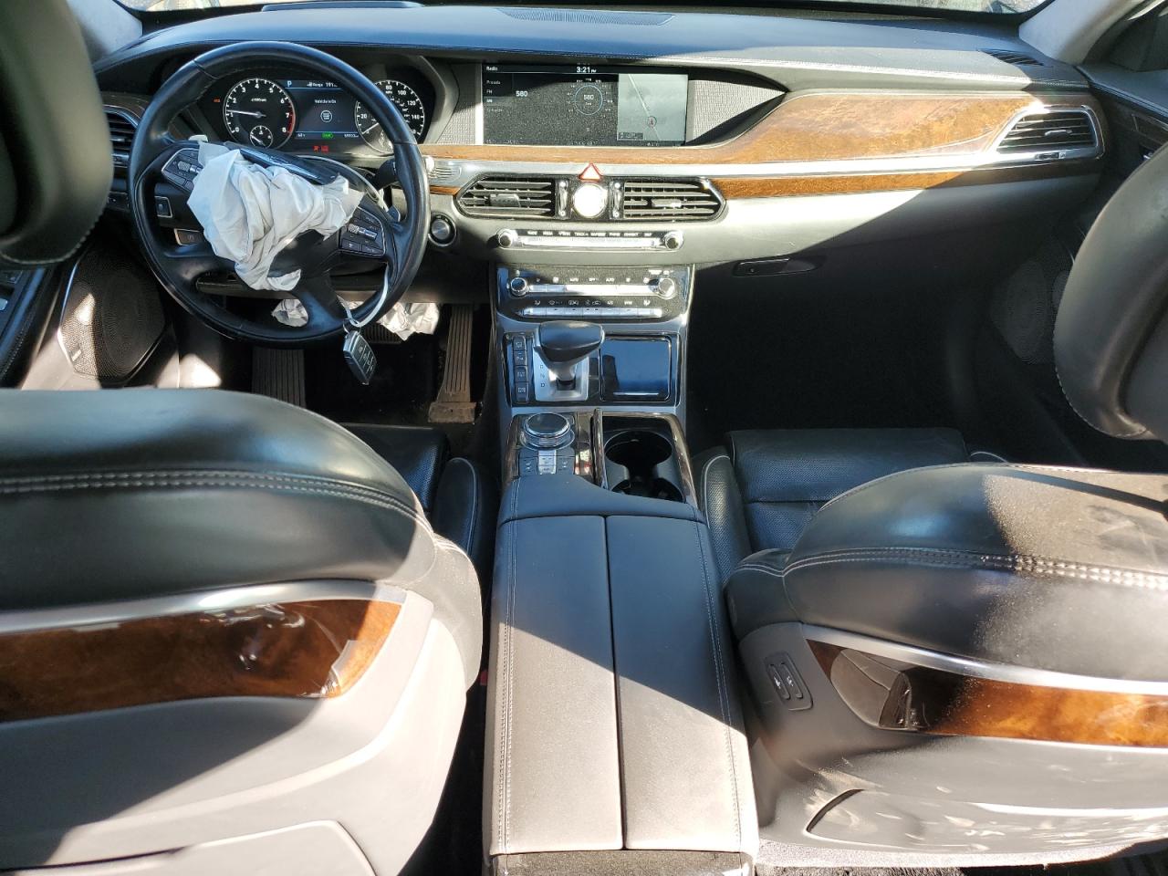 Genesis G90 Premium Image 12