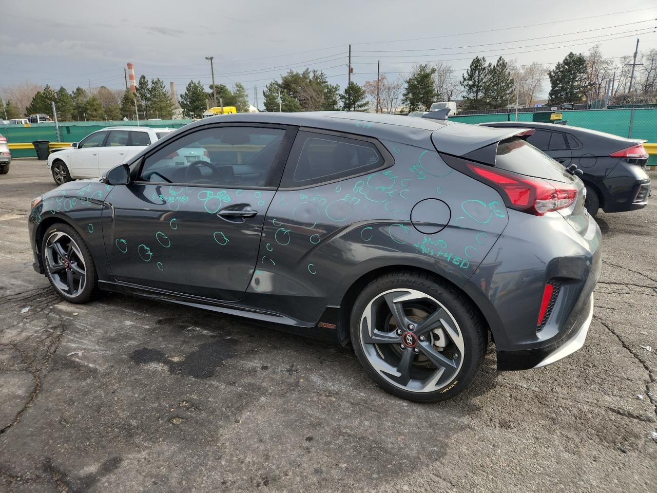 Hyundai VELOSTER Turbo Image 2