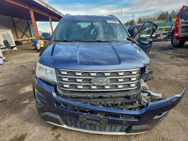 Ford Explorer Xlt Image 12