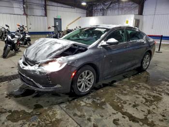  Salvage Chrysler 200