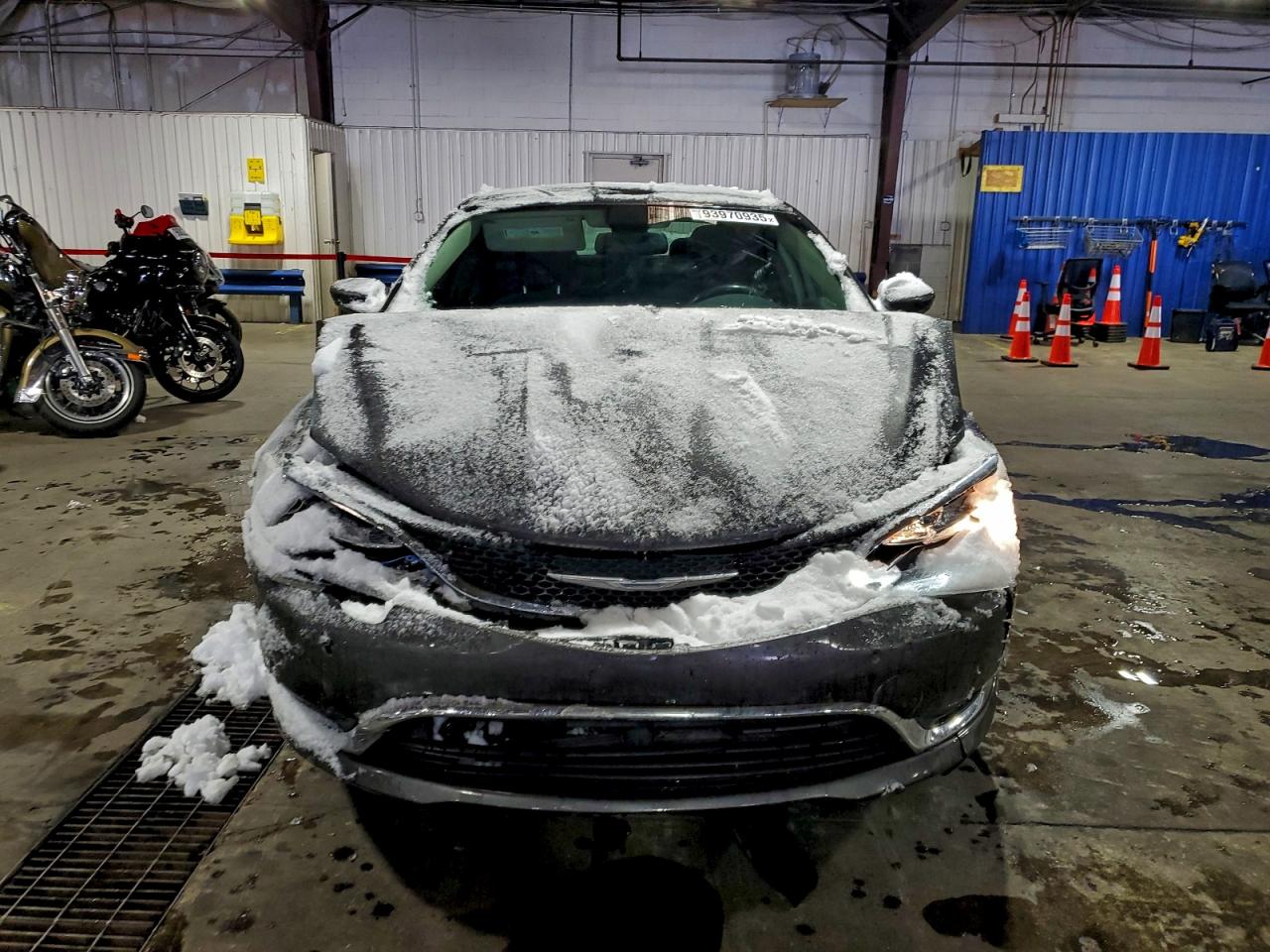 Chrysler 200 Limited Image 8