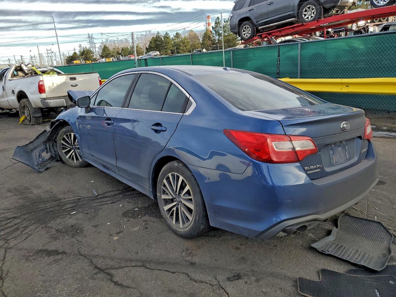 Subaru Legacy 2.5i Image 5