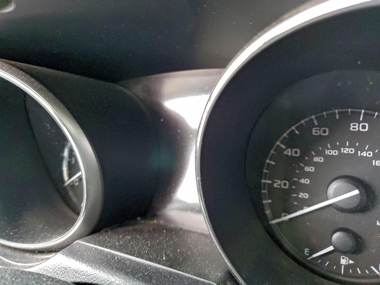 Subaru Legacy 2.5i Image 7