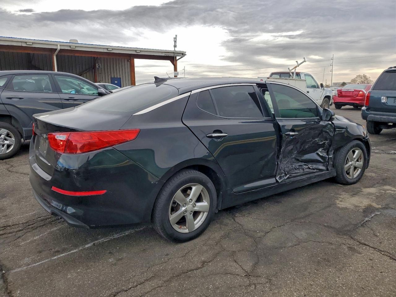 Kia Optima Lx Image 8