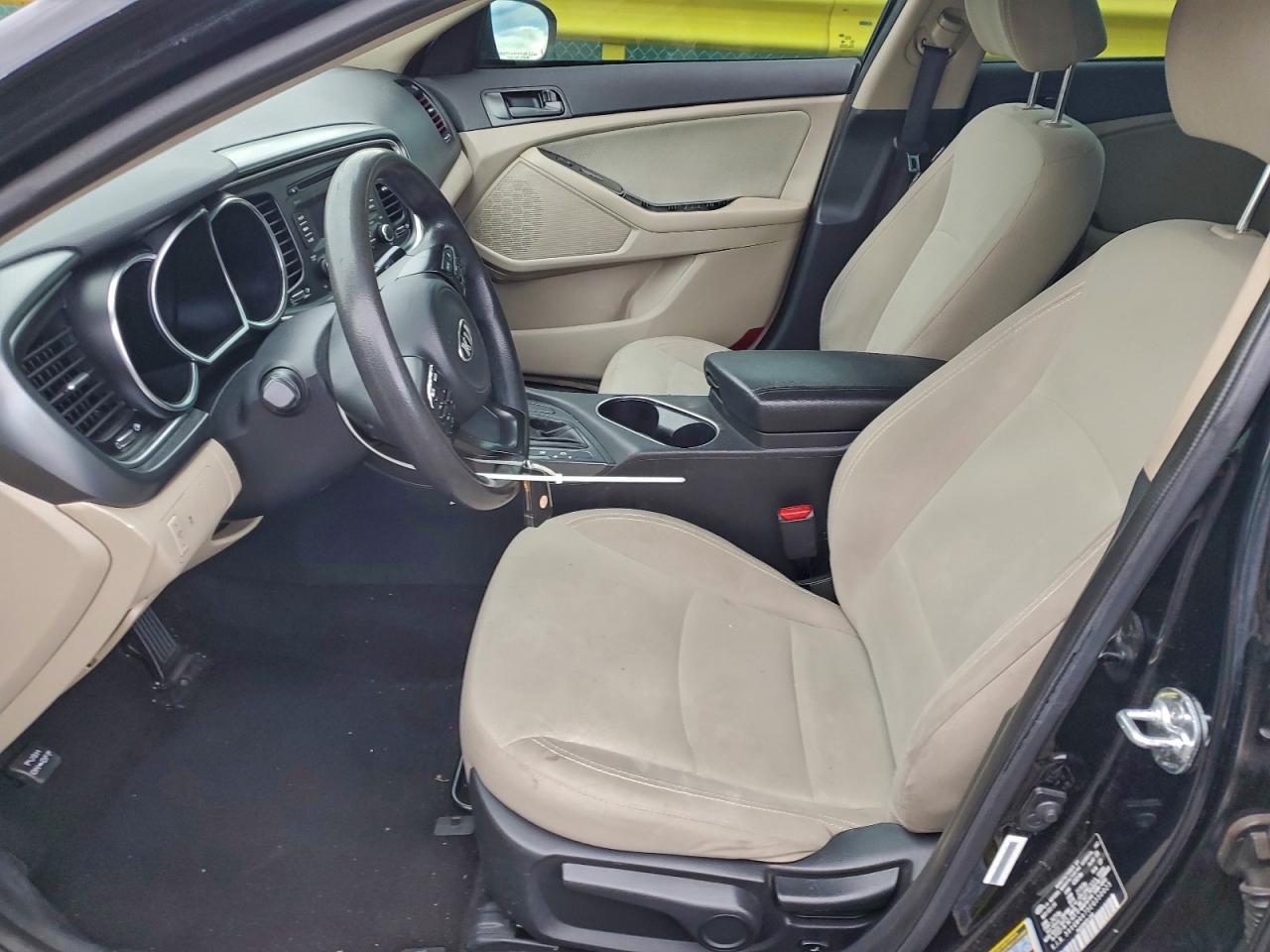 Kia Optima Lx Image 2