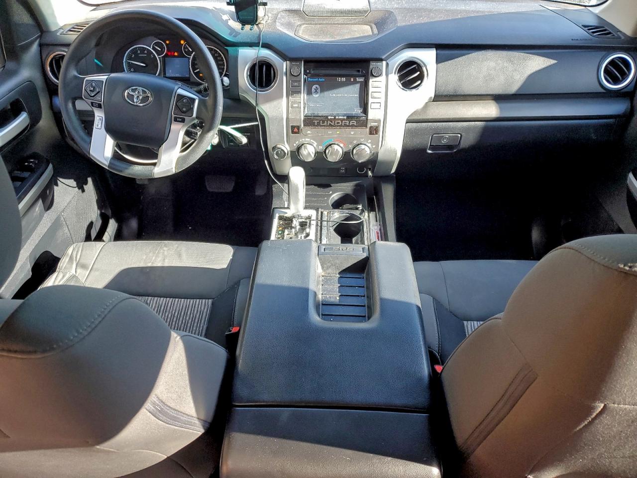 Toyota Tundra Crewmax Sr5 Image 9