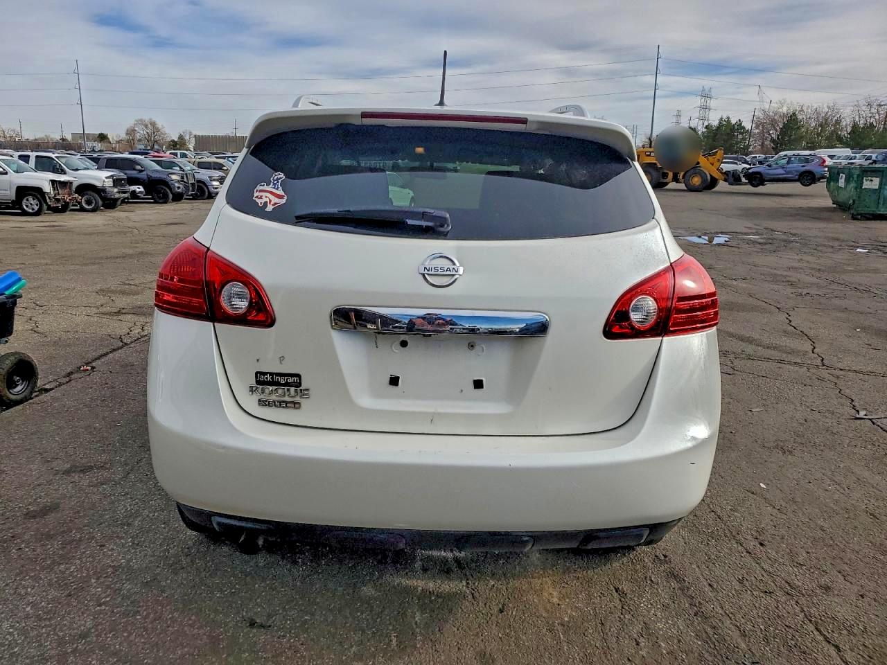 Nissan Rogue S Image 13