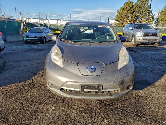 Nissan LEAF S Image 2
