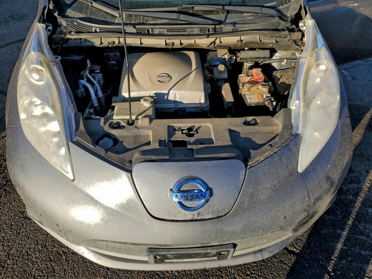 Nissan LEAF S Image 10