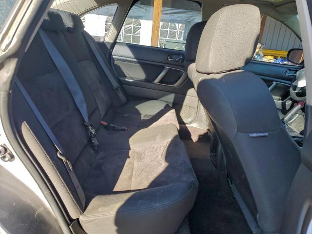 Subaru Legacy 2.5i Image 12