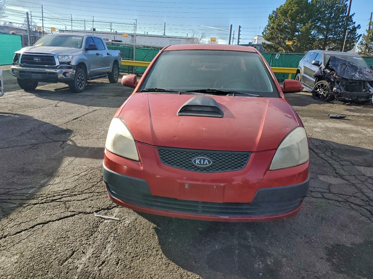 Kia Rio Base Image 5