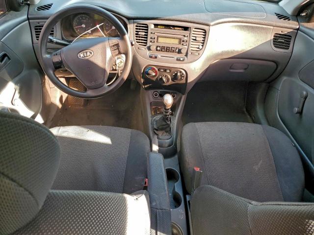 Kia Rio Base Image 7