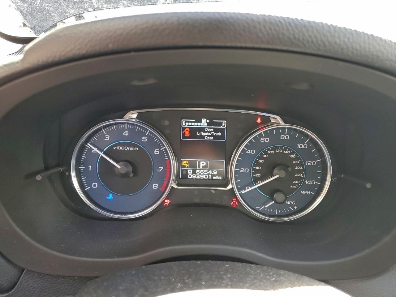 Subaru Crosstrek Limited Image 11