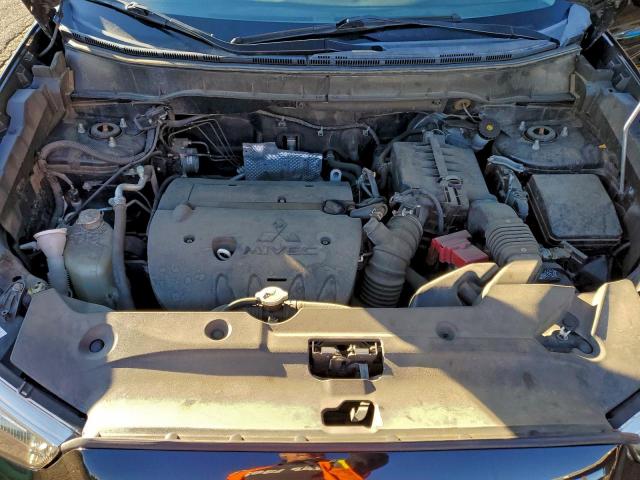 Mitsubishi Outlander Se Image 8