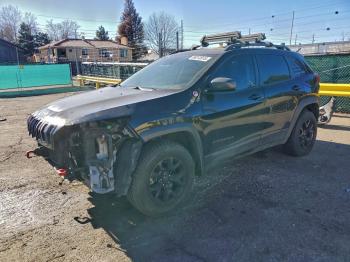  Salvage Jeep Cherokee