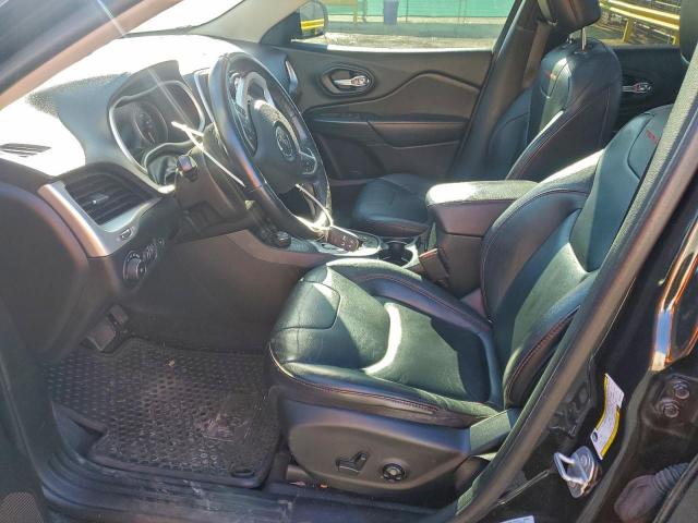 Jeep Cherokee Trailhawk Image 10