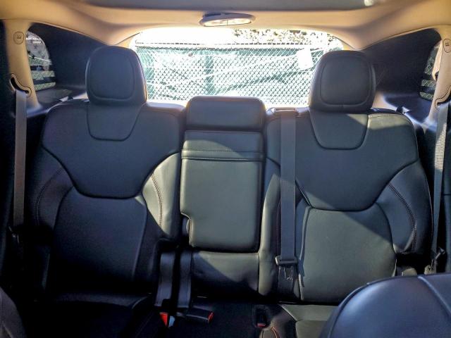 Jeep Cherokee Trailhawk Image 8