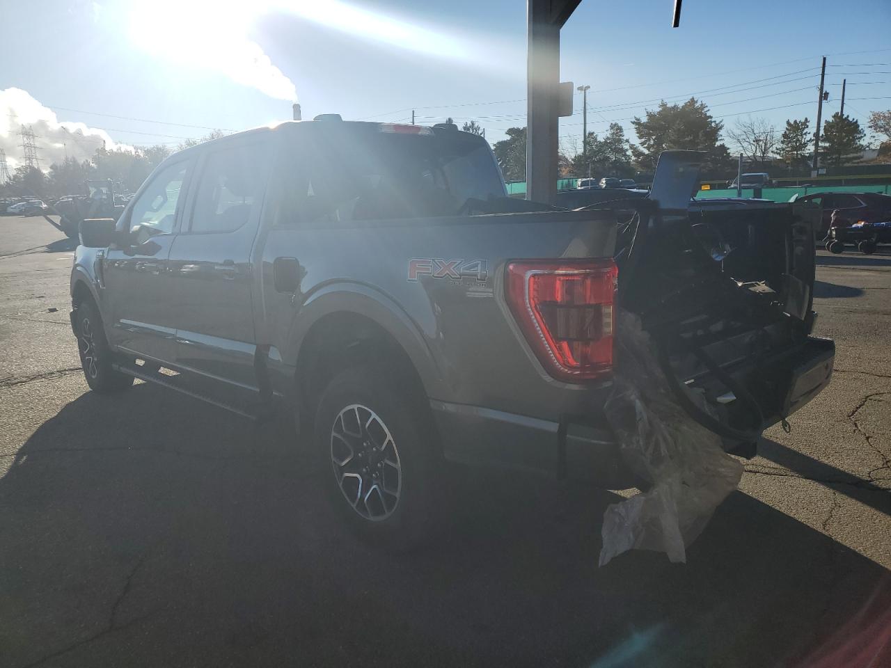 Ford F-150 Supercrew Image 8