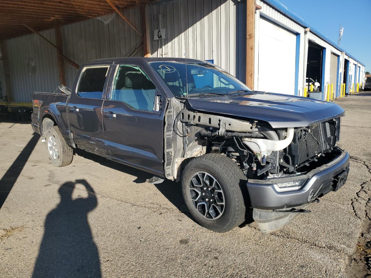 Ford F-150 Supercrew Image 6