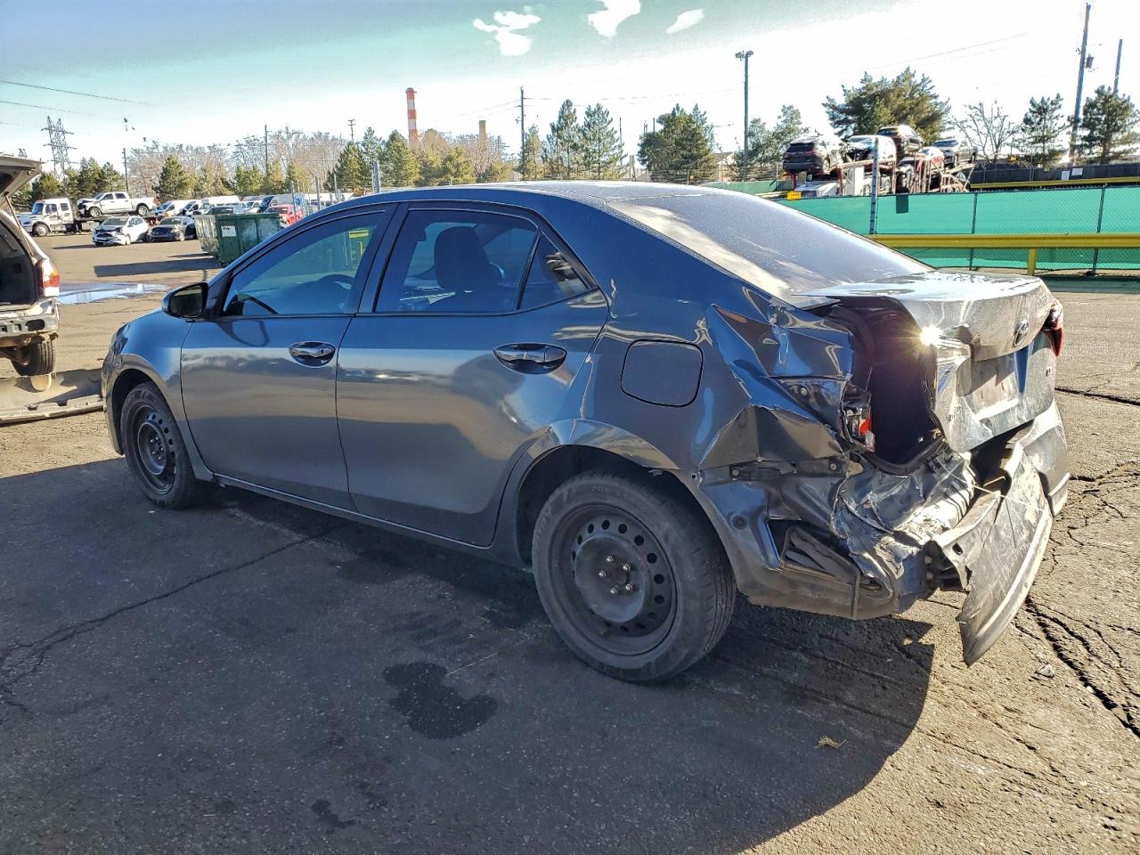 Toyota Corolla L Image 2