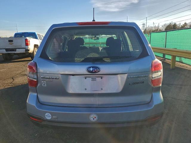 Subaru Forester 2.5i Image 10