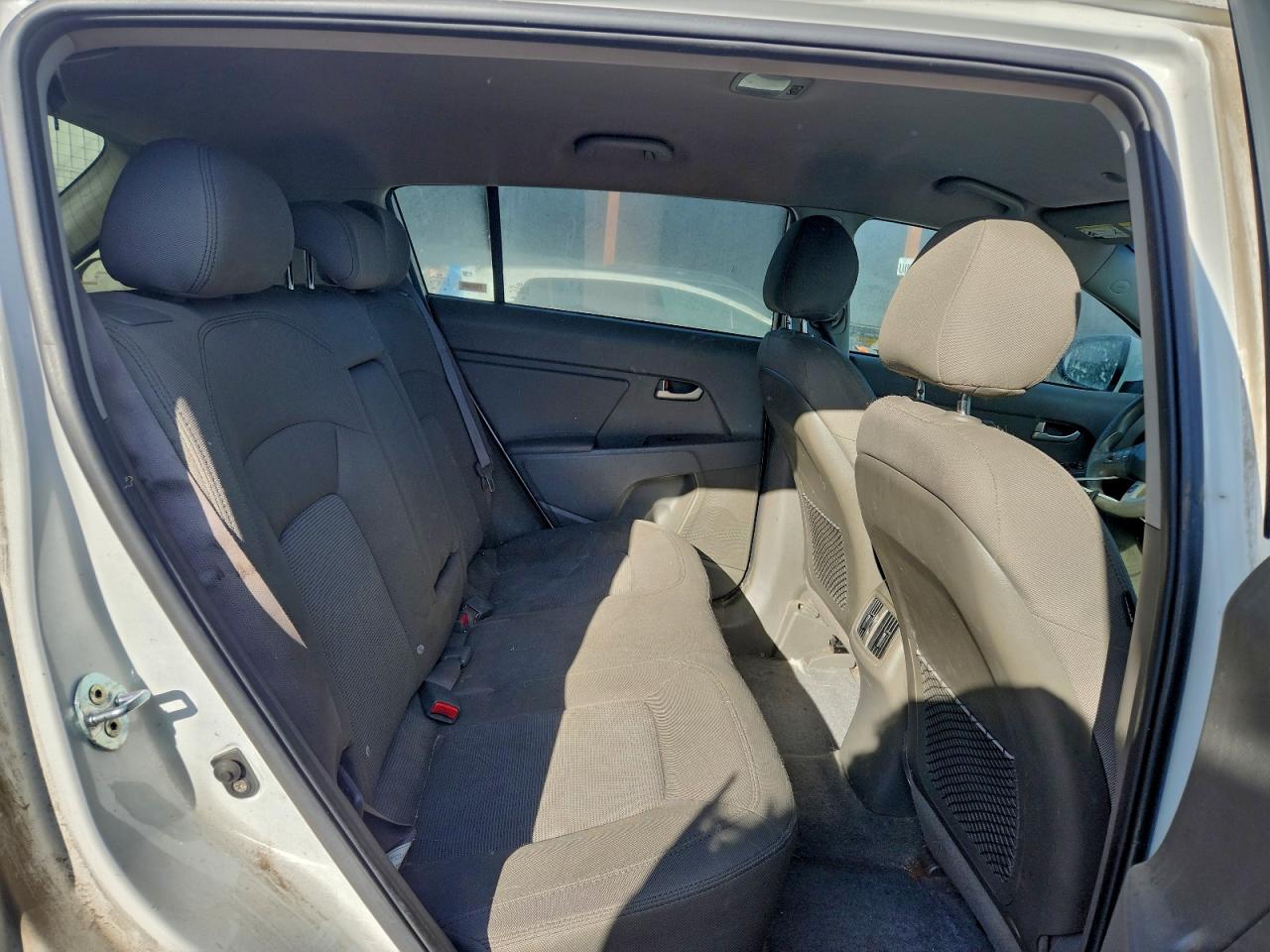 Kia Sportage Lx Image 11