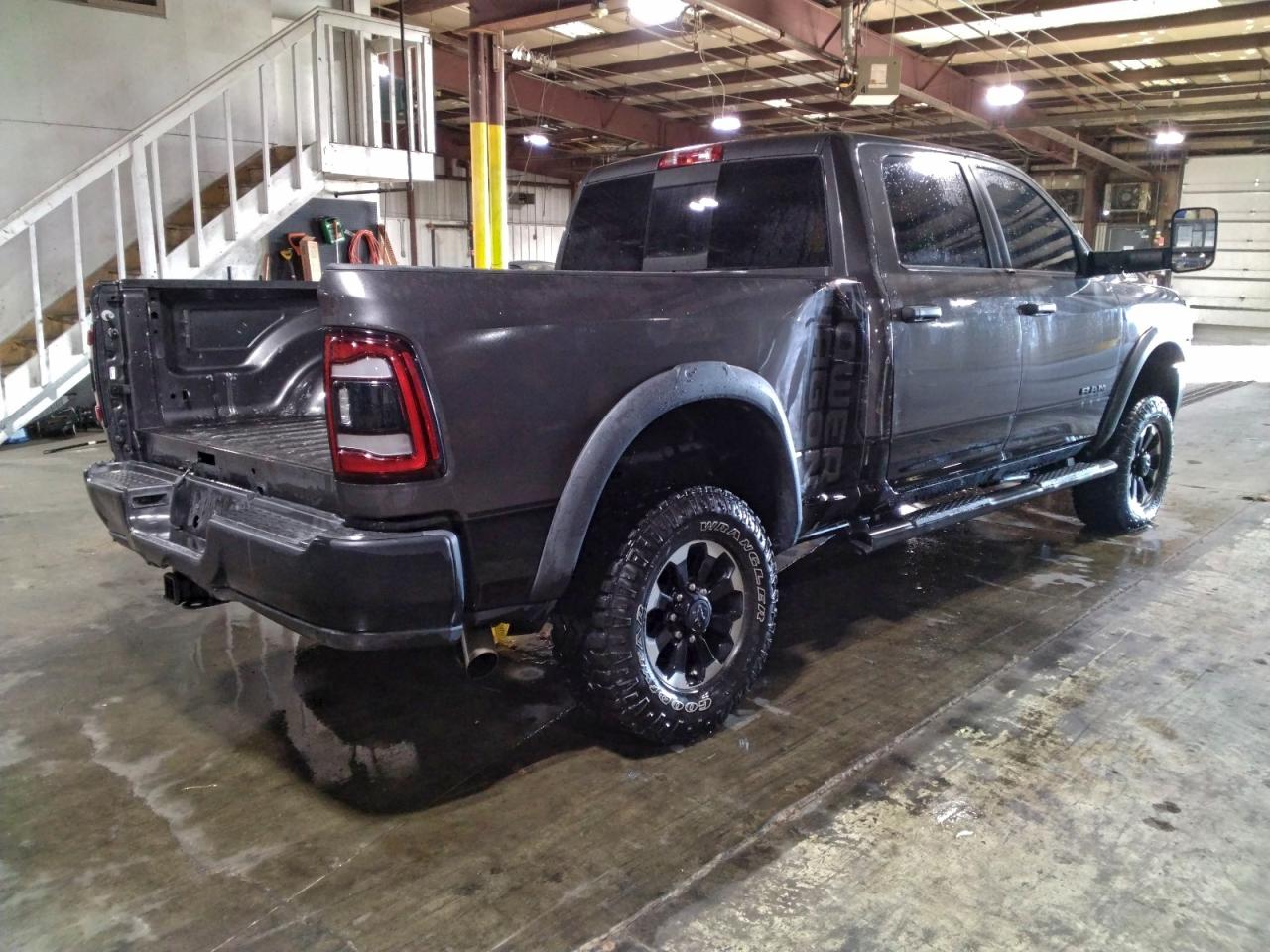 Ram 2500 Powerwagon Image 9