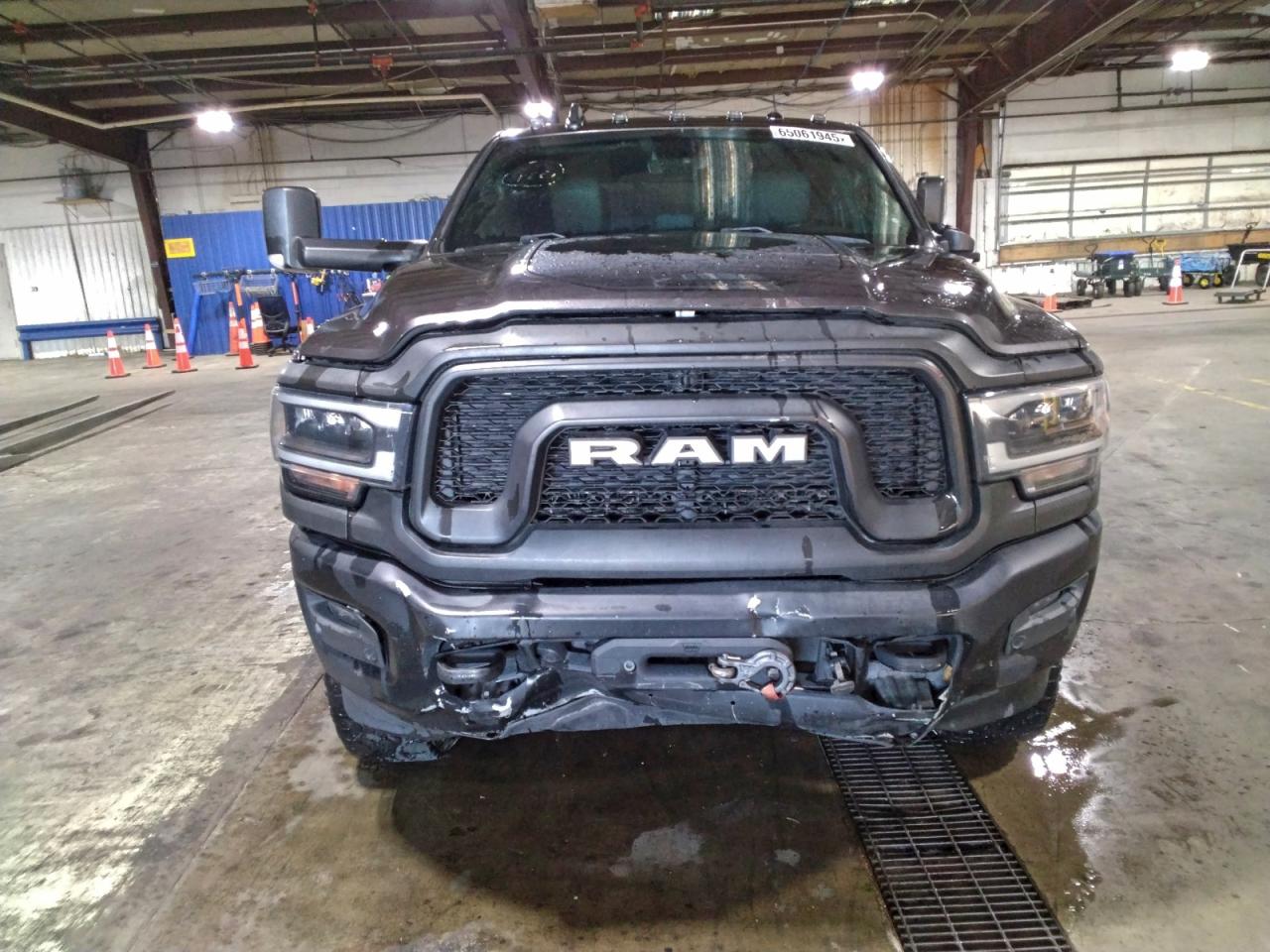 Ram 2500 Powerwagon Image 2