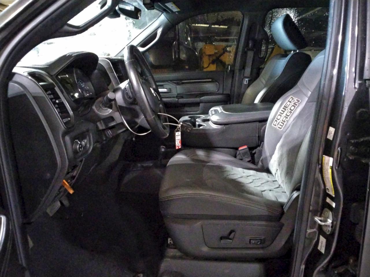 Ram 2500 Powerwagon Image 8