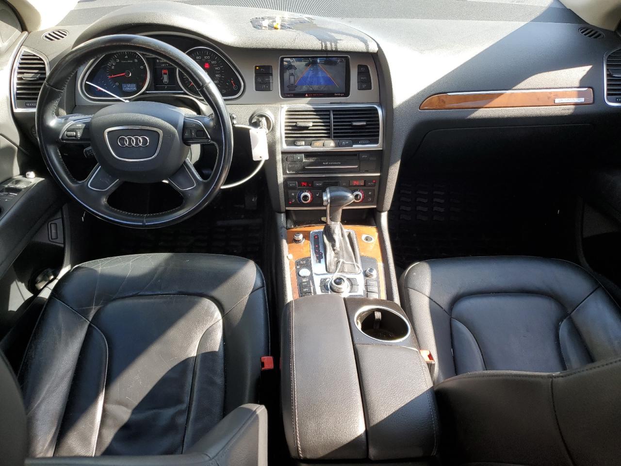 Audi Q7 Premium Plus Image 12