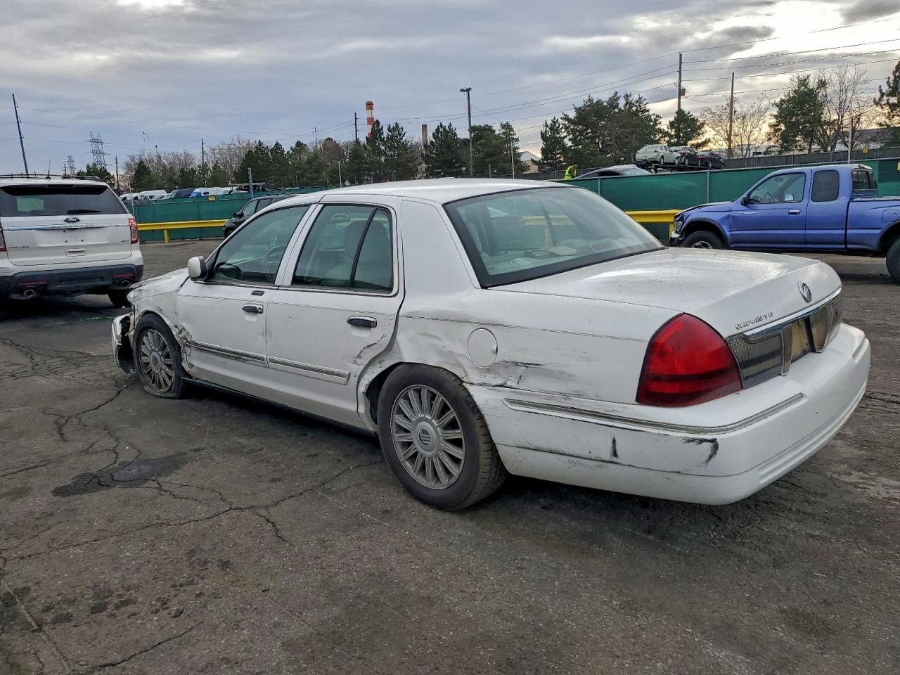 Mercury Grmarquis Ls Image 4