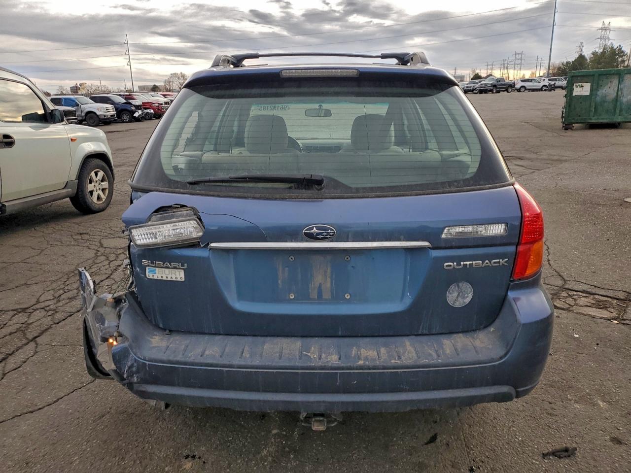 Subaru Legacy Outback 2.5i Image 5