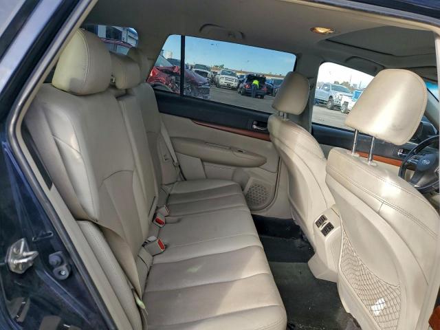 Subaru Outback 2.5i Limited Image 2