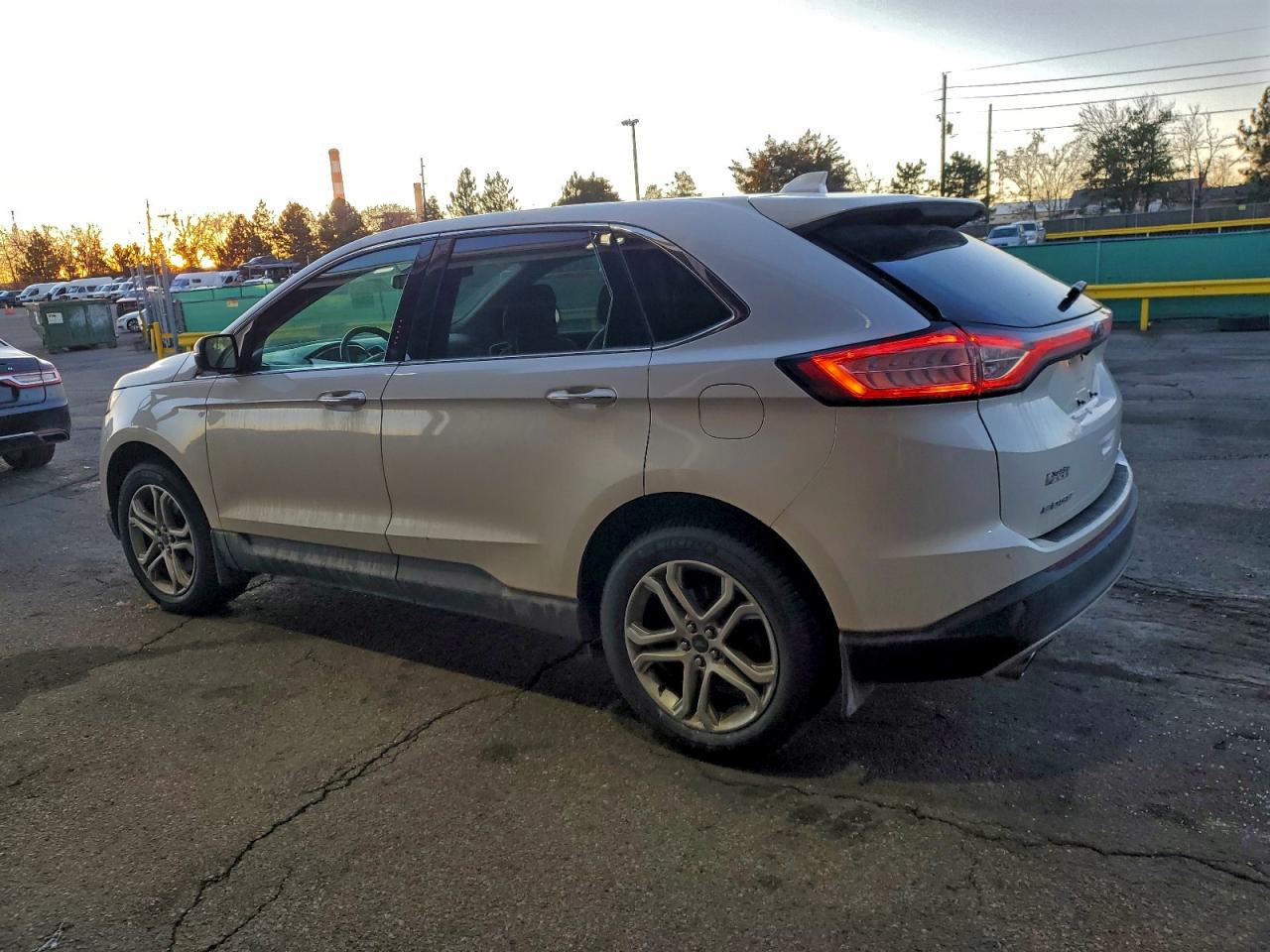 Ford Edge Titanium Image 10