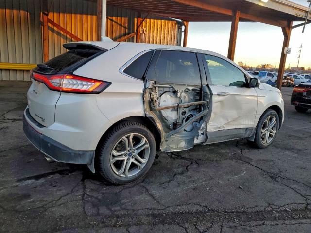 Ford Edge Titanium Image 2