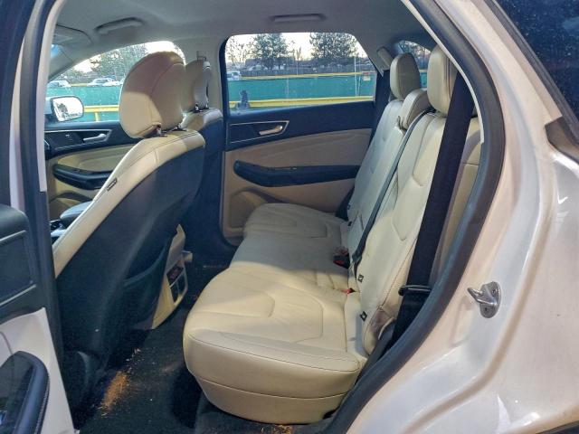 Ford Edge Titanium Image 5