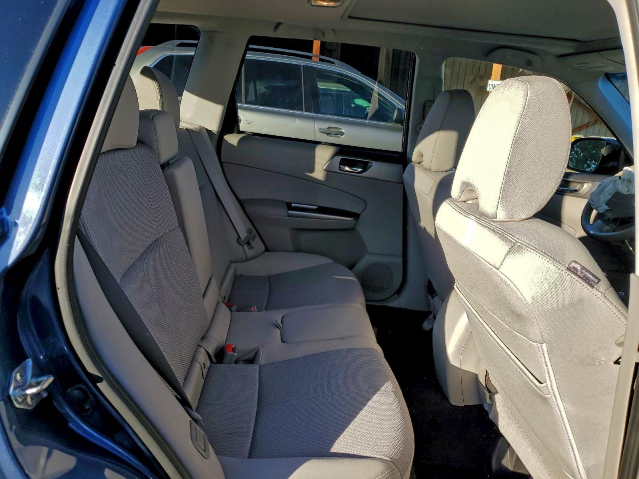 Subaru Forester 2.5x Premium Image 9