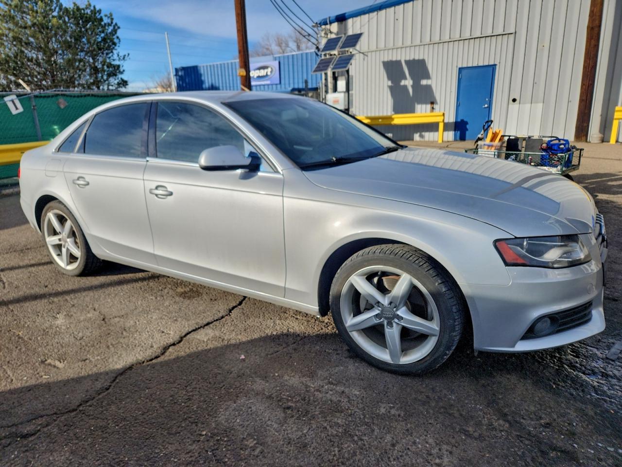 Audi A4 Premium Image 12