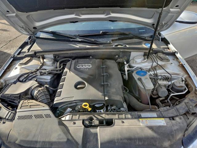 Audi A4 Premium Image 8