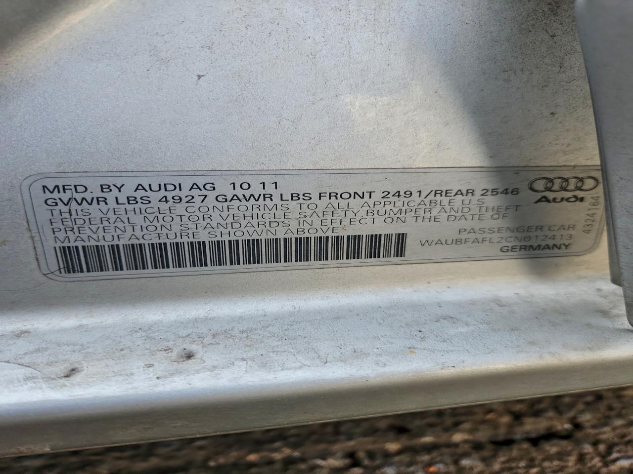 Audi A4 Premium Image 6