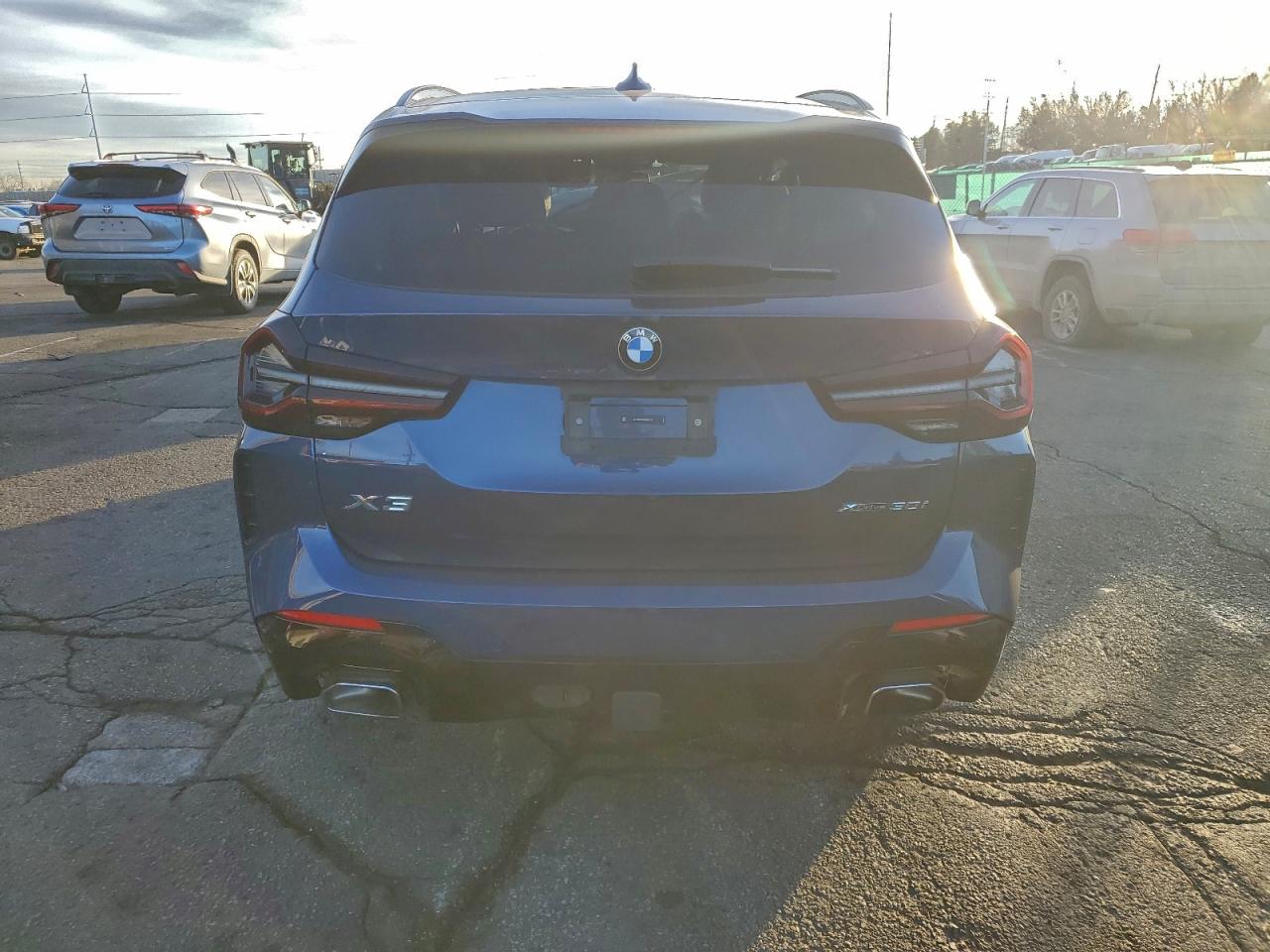 BMW X Series Xdrive30i Image 2