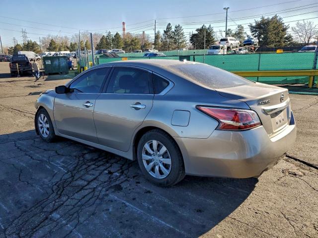 Nissan Altima 2.5 Image 8