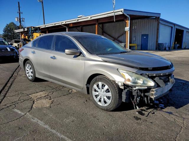 Nissan Altima 2.5 Image 5