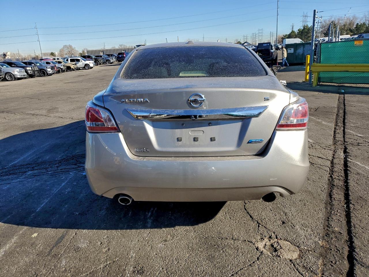 Nissan Altima 2.5 Image 9